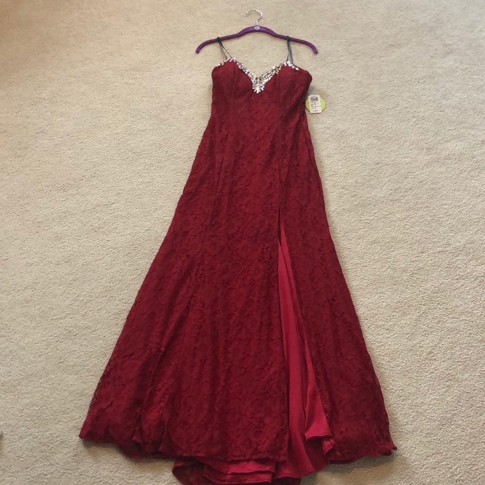 Brand new prom dress